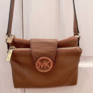 Michael Kors crossbody purse